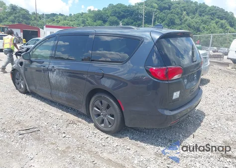 2020 Chrysler Pacifica Hybrid Touring L z USA, uszkodzony, nr VIN 2C4RC1L79LR288138